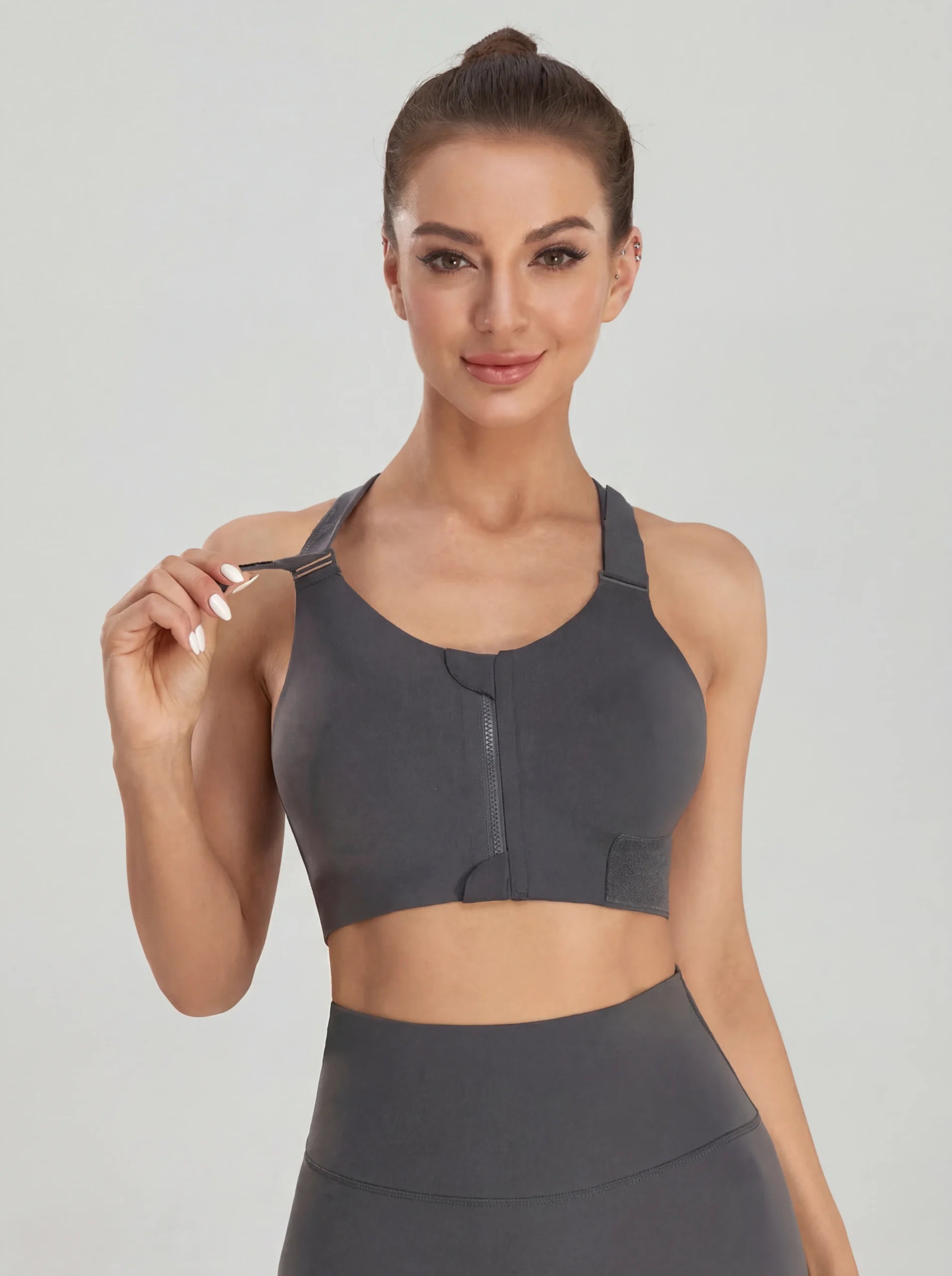 Everlooms PowerZip Lumber-Support Sports Bra