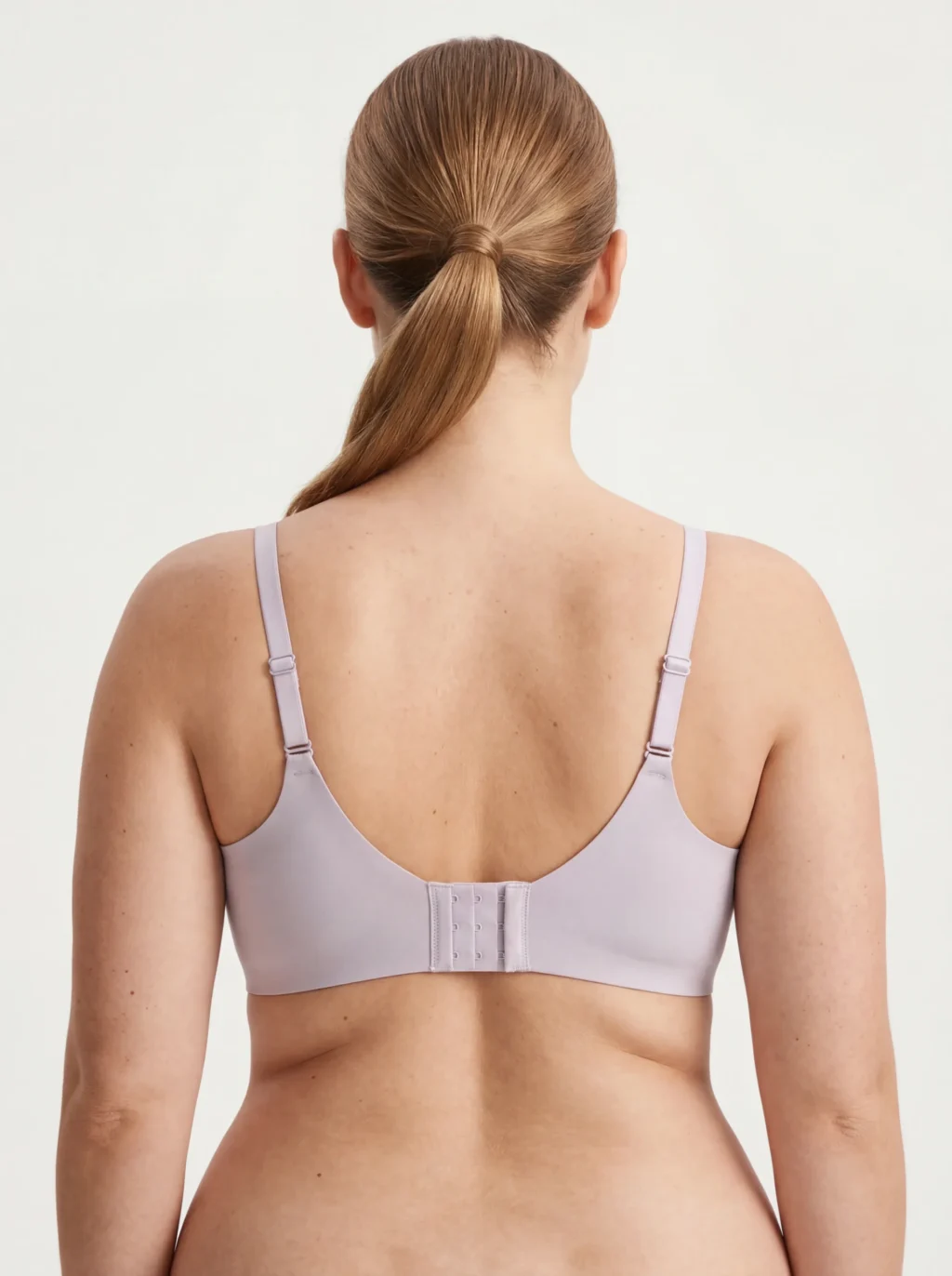 Smart Photo Edit 03 EverLooms Invisible JellyLift Bra